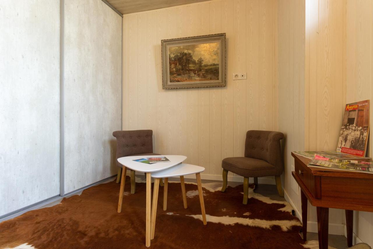 La Maisonnette Etape De Saint-Come D'Olt Villa Exteriör bild