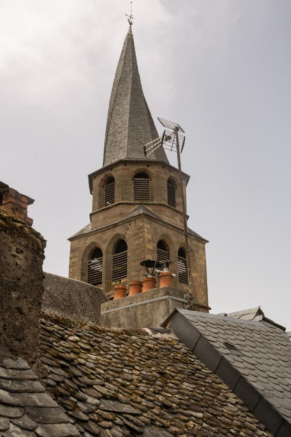 La Maisonnette Etape De Saint-Come D'Olt Villa Exteriör bild